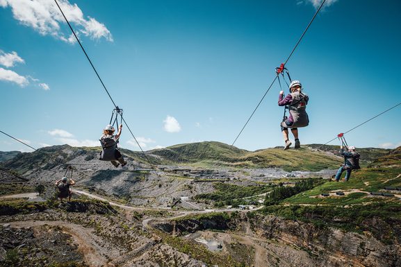 Zip World Titan 84