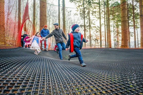 Fforest party December 134