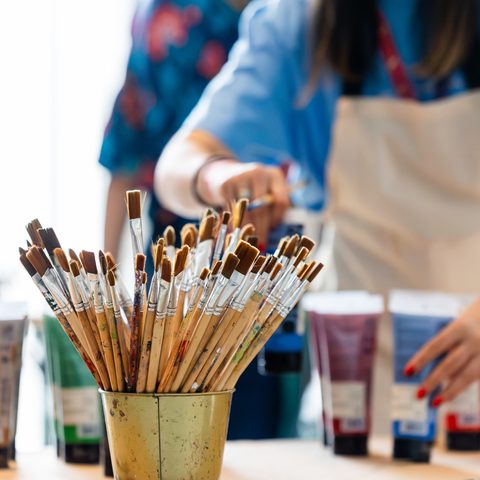 Educational painting classes during art workshops